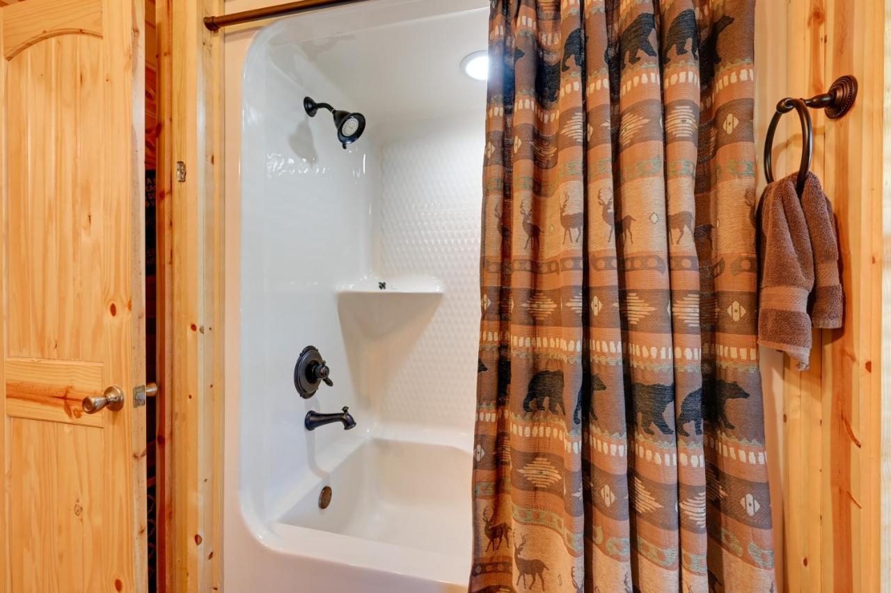 Broken Bow Cabin With Hot Tub And Deck - 4 Mi To Lake! Exterior foto